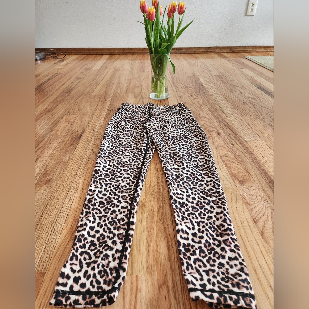 Zyia 8-10 leggings